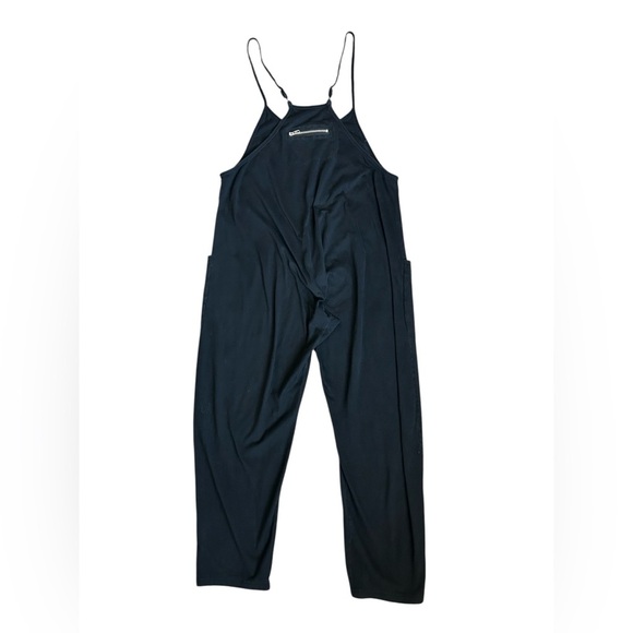 100% Cotton Black Drop Crotch Onesie Jumper labeled size medium - Picture 4 of 10